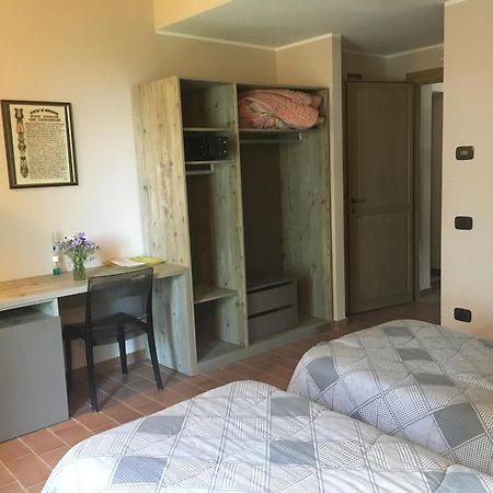 Agriturismo Bassanine Monticelli dʼOngina Pokój zdjęcie