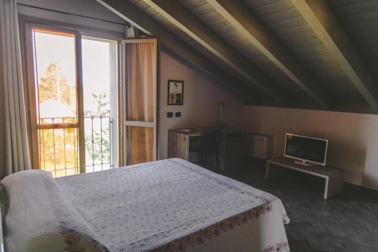 Agriturismo Bassanine Monticelli dʼOngina Zewnętrze zdjęcie