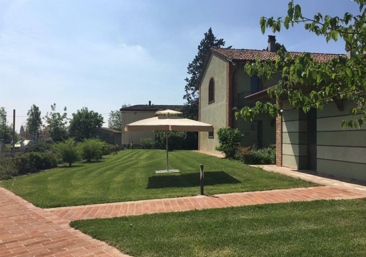 Agriturismo Bassanine Monticelli dʼOngina Zewnętrze zdjęcie